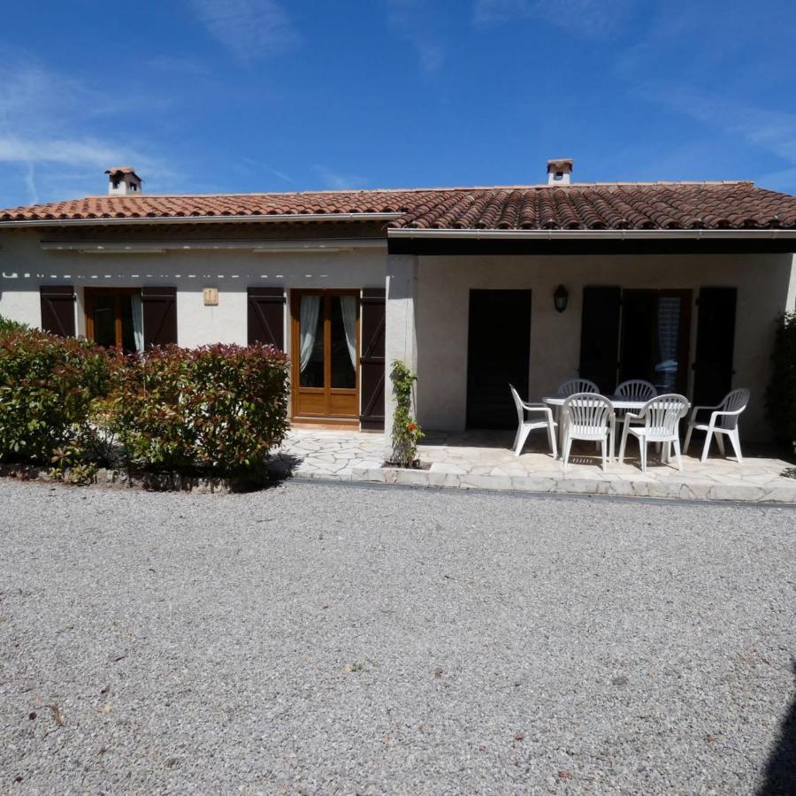 Large Spacious House In Fréjus Buitenkant foto