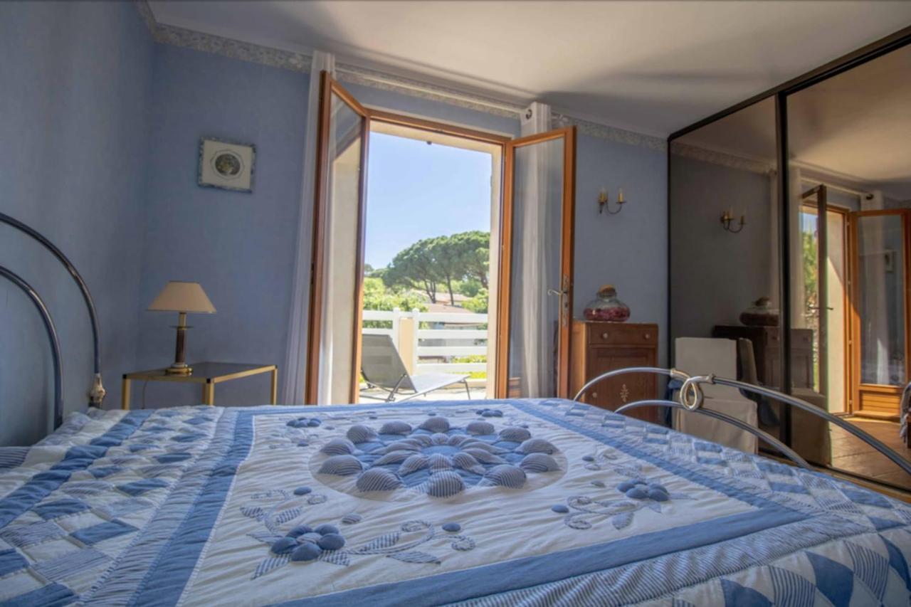Large Spacious House In Fréjus Buitenkant foto
